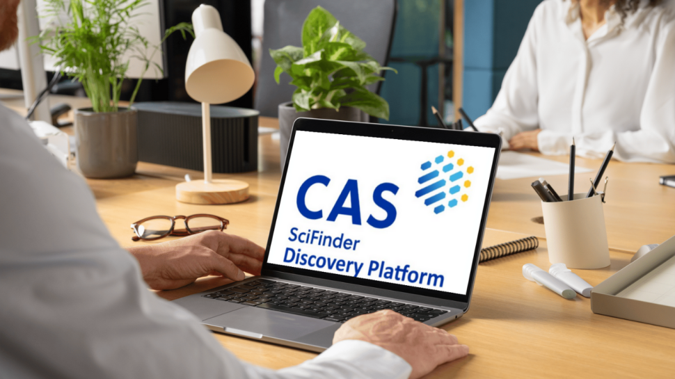 CAS SciFinder na laptopie